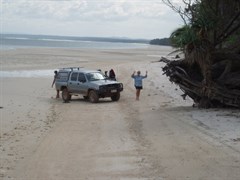 CHILI BEACH - 7 K OF PALM TREE LINED BEACH - BEAUTIFUL!
