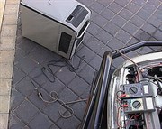 Fridge%2bpowered%2bby%2ba%2bcar%2bbattery
