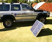 A%2b4WD%2bnext%2bto%2ba%2bsolar%2bpanel