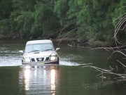 Patrol fording on Deua track