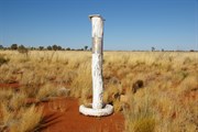 Len Beadell Marker