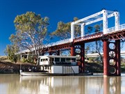 © Simon Bayliss/Outback NSW Tourism