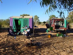 Mount Doreen Ruins - Camping in dry season in dry river bed 