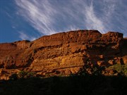 Kings Canyon sheer cliffs