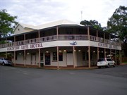 Kin Kin Pub