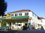 Australian Hotel