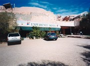 An underground motel in Coober Pedy (1999)