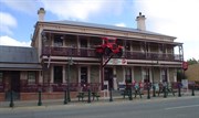 Birdwood - Blumberg Hotel 