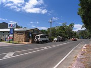 Halls Gap from groundlevel