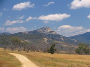 Approaching lookout from the east