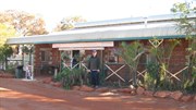 Tjukayirla Roadhouse - Good kitchen inside
