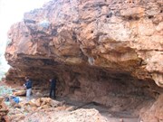 Point Lilian art site overhang