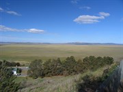 View east over dry lakebed Oct 07
