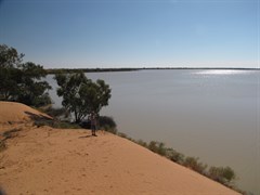 Coongie Lake - Lake full May 09 