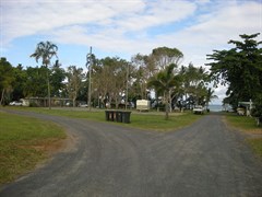 Mission Beach Camping & Caravan Park - Mission Beach Camping & Caravan Park Entrance 
