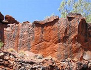 Petroglyphs Calvert Range