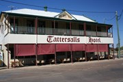 Tattersalls Hotel