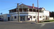 Lake Grace Hotel