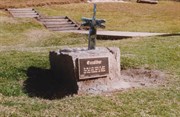In the Glen Innes Standing Celtic Park (1996)