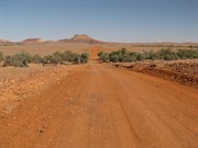 Road OK between the gibbers