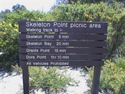 Skeleton Point walking track sign