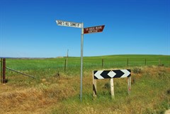 Mount Bryan East Rd & Dares Hill Summit Rd