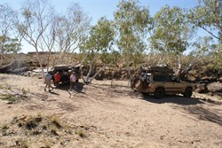 A catch up and lunch with Pete and Sandy by the Watrara Creek (Tjarra Pool)