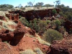 Breakaways to north of Pinnacle