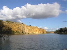 walker flat s.a.