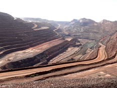 Mt Newman iron ore mine, WA