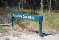 Kookaburra Cave walking track start point