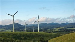 Ravenshoe wind farm and landscape