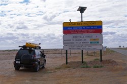 Birdsville Track open to the ferry site
