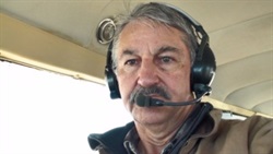 077 Instead a flight over L Eyre and the Cooper