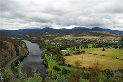 New Norfolk from Pulpit rock lookout
