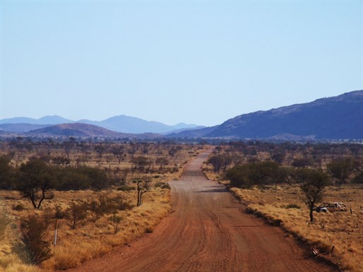 Giles Mulga Park Road - 2008