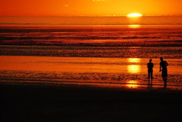 80 Mile Sunset - 80 Mile Beach 2009