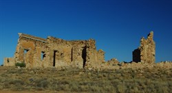 building ruins at Farina