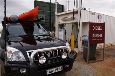 Lyndhurst Pub has the Cheapest fuel for Hundreds of Kilometres
