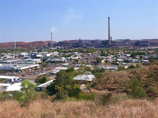 Mt Isa from the lookout.