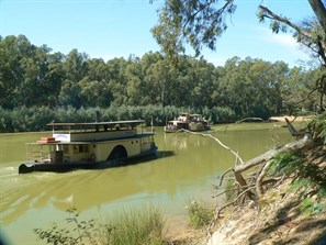 Paddlesteamers at Echuca