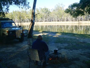 Camp beside the Murray River