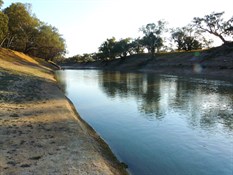 The mighty Darling River
