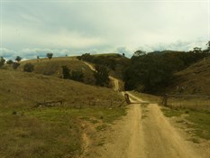 Heading west towards the Macquarie River