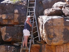 Climbing in to Grevillia Gorge