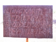 Details on the drill hole cap
