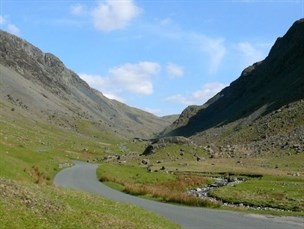 Approaching Honister Pass