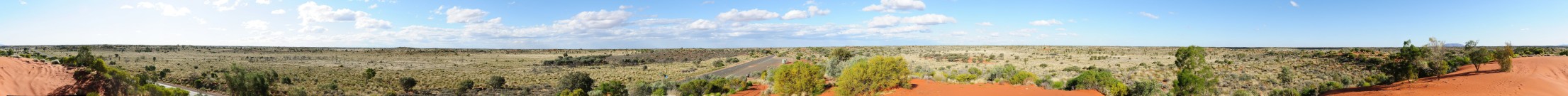 16 Aug 2011 Lesseter Highway, 30km east of Yulara - By: Hideya (vfr800hu)