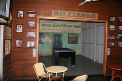 Walkabout Creek Hotel