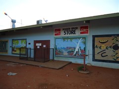 Docker River Store